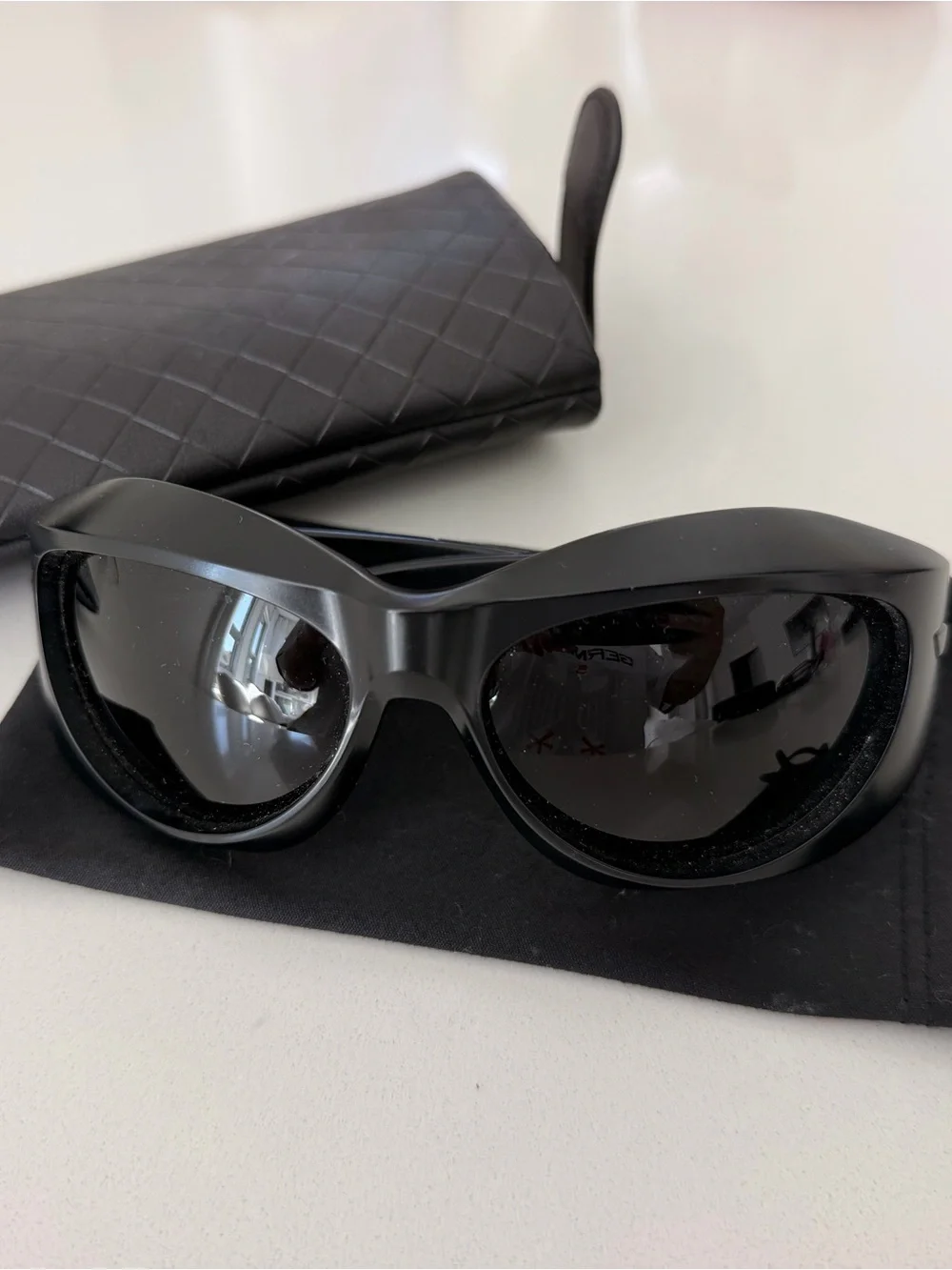 Bottega Veneta Black Women's Oversized Sunglasses